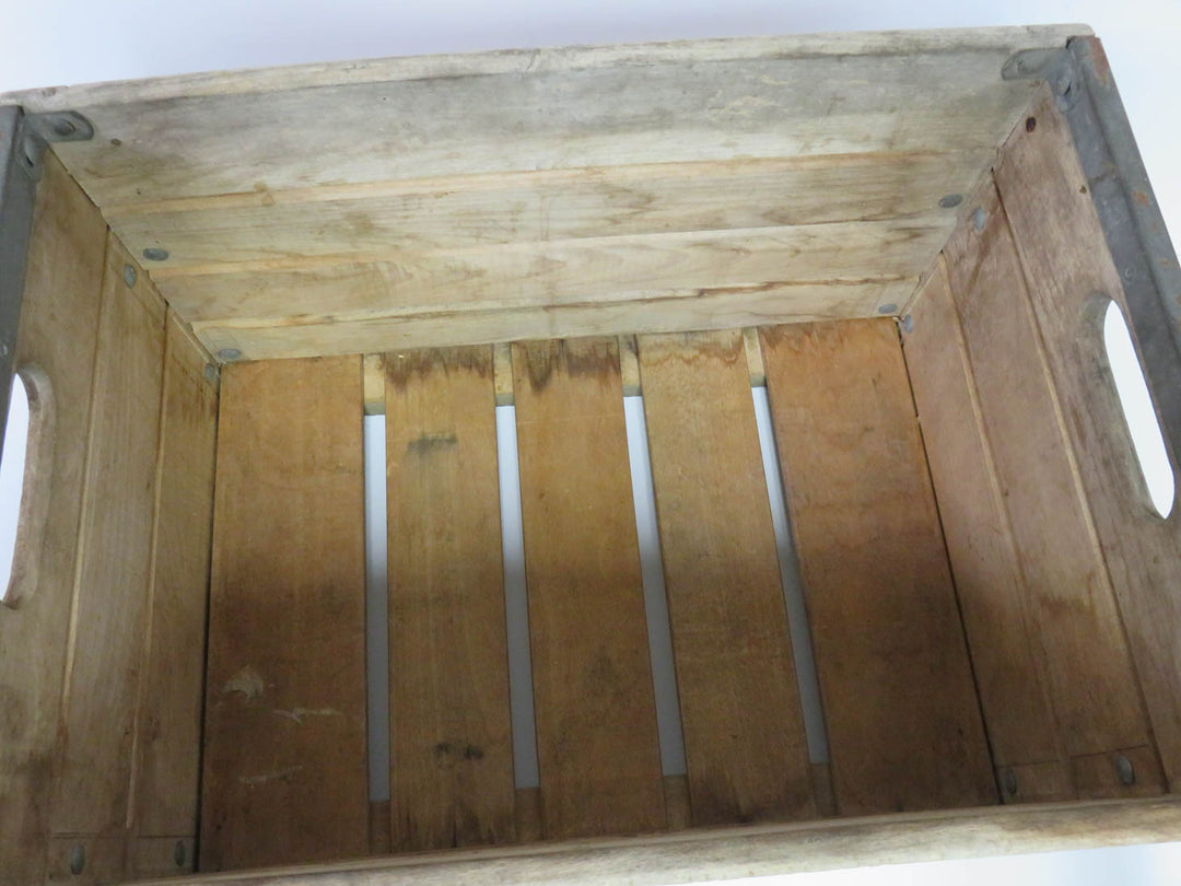 Bowman Dairy Milk Crate
