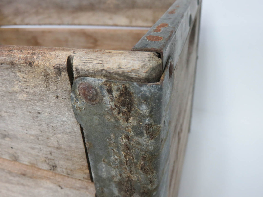 Bowman Dairy Milk Crate