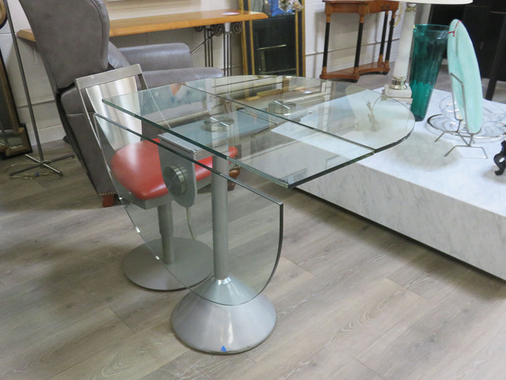 Contemporary Dining Table with Chairs