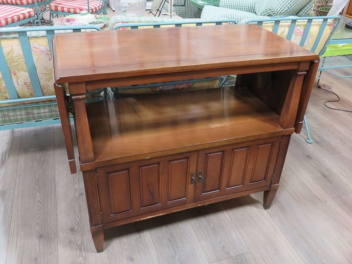 Drop Leaf Server