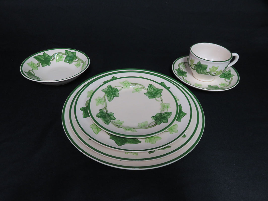 Franciscan "Ivy" China Set