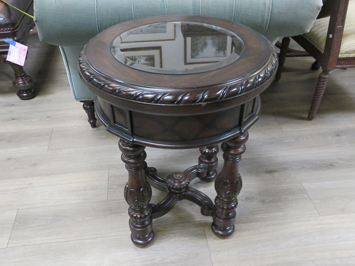 A.R.T. Furniture Valencia End Table