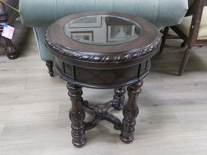 A.R.T. Furniture Valencia End Table