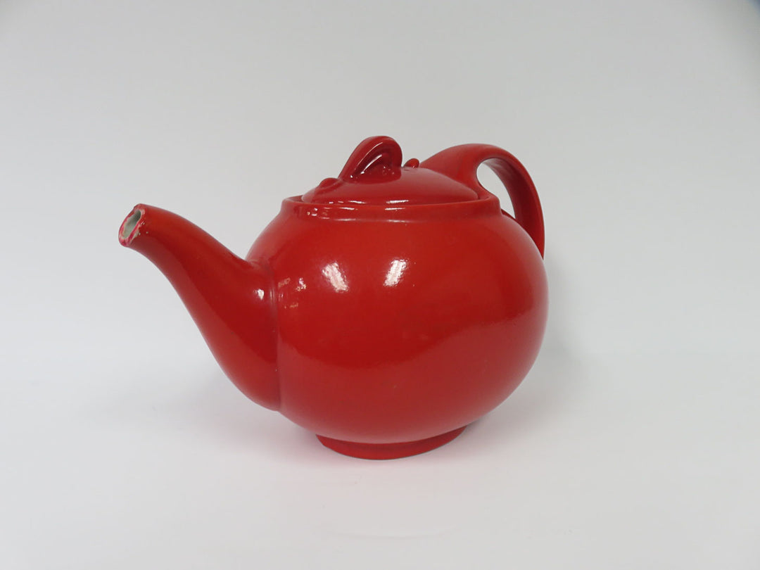 Halls MCM Teapot