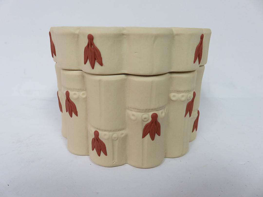 Wedgewood Terracotta Trinket Box