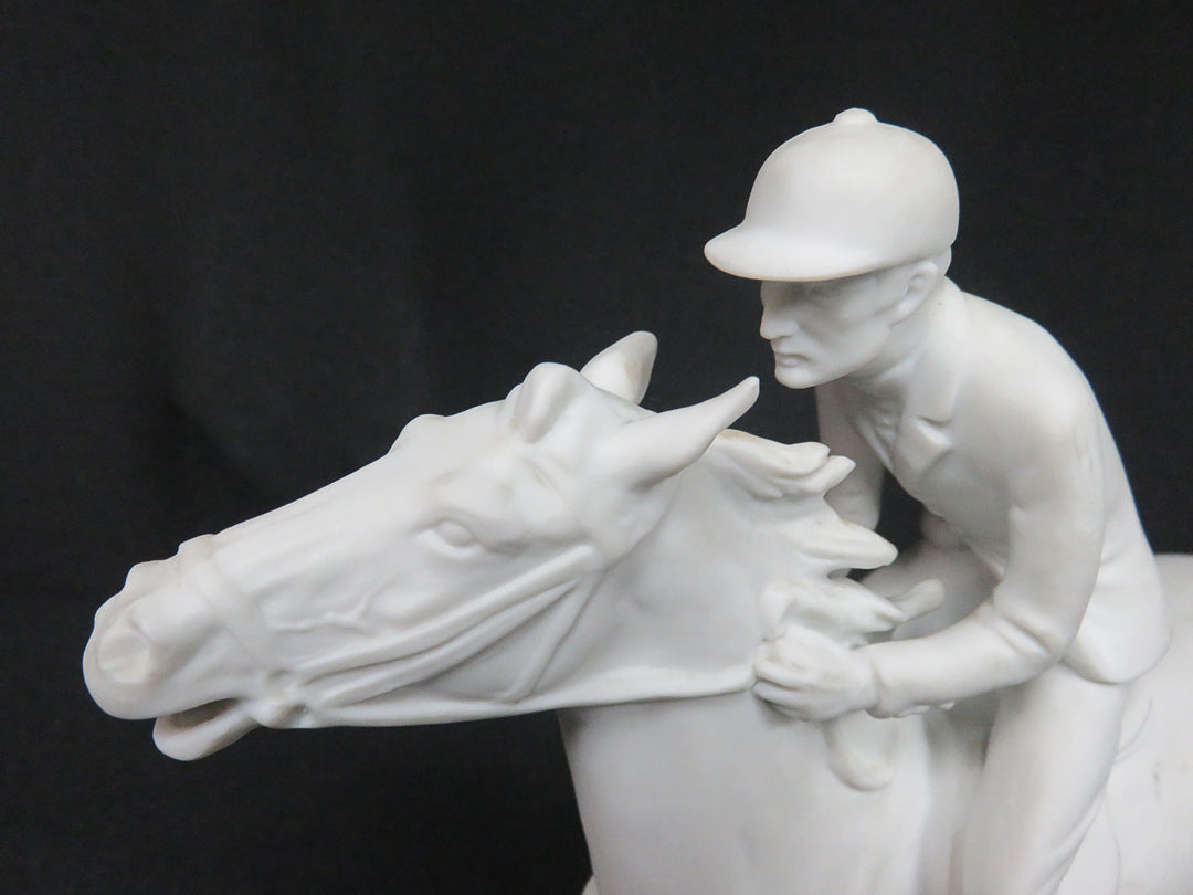 Kaiser Fox Hunt Figurine