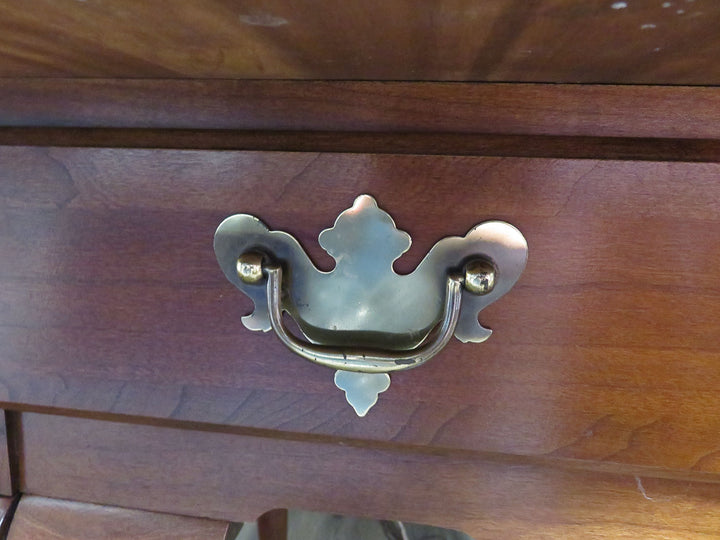 Broyhill Queen Anne Occasional Table