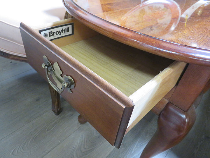 Broyhill Queen Anne Occasional Table