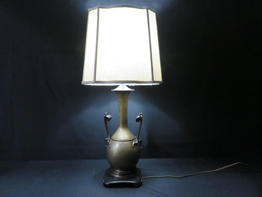 Vintage Asian Inspired Lamp