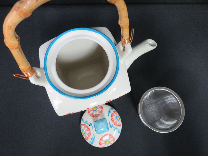 Mayabi Floral Teapot
