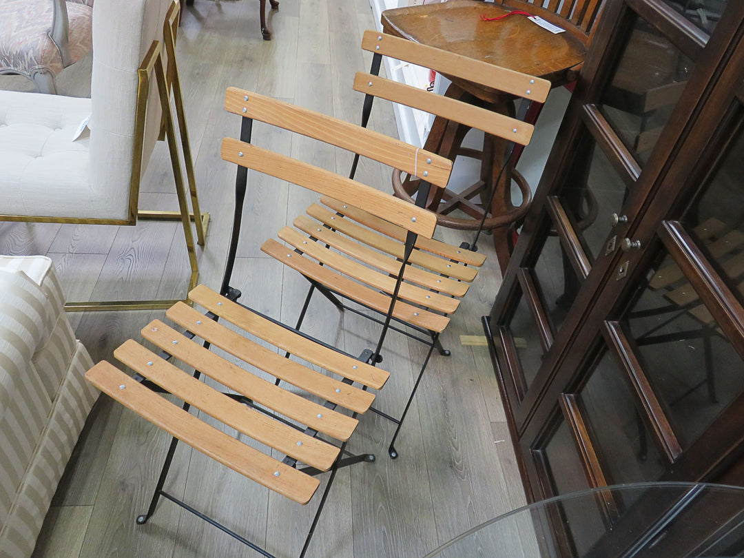 Pair of Folding Chairs