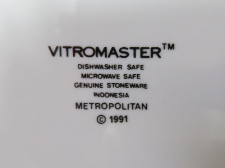 Metropolitan Dish Set