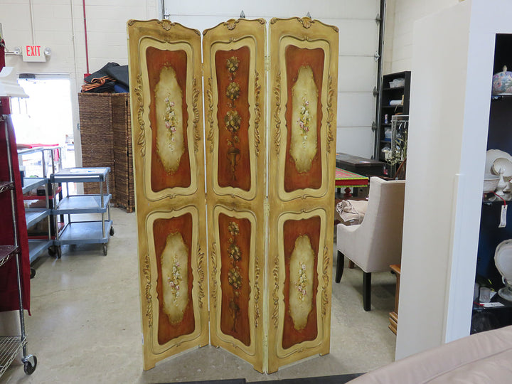 Walter E. Smithe Scarborough Screen