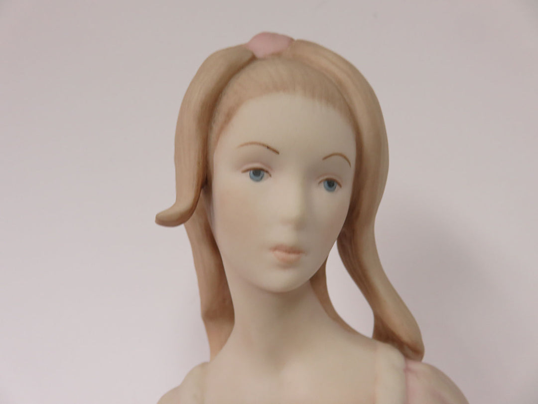 Goebel Figurine
