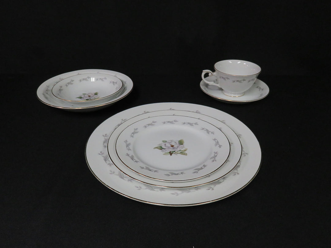 Yamaka China Set