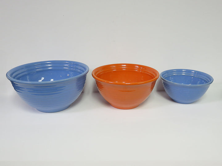 Vintage Bauer Mixing Bowls