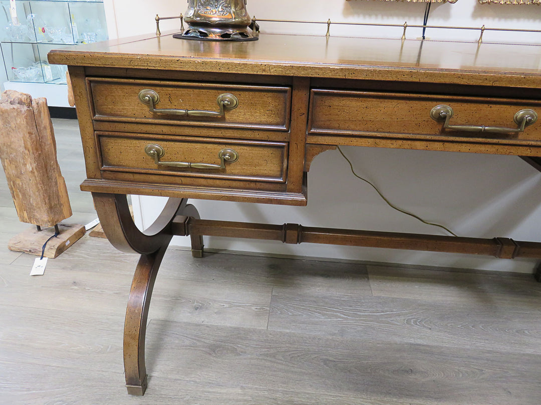 Sligh & Lowry Leather Topped Desk