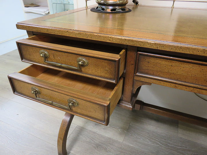 Sligh & Lowry Leather Topped Desk