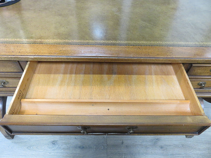 Sligh & Lowry Leather Topped Desk