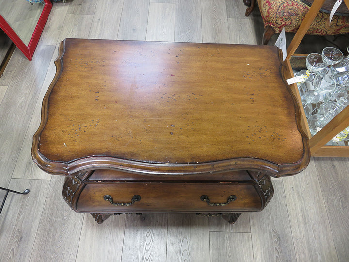 Bombe Style Chest