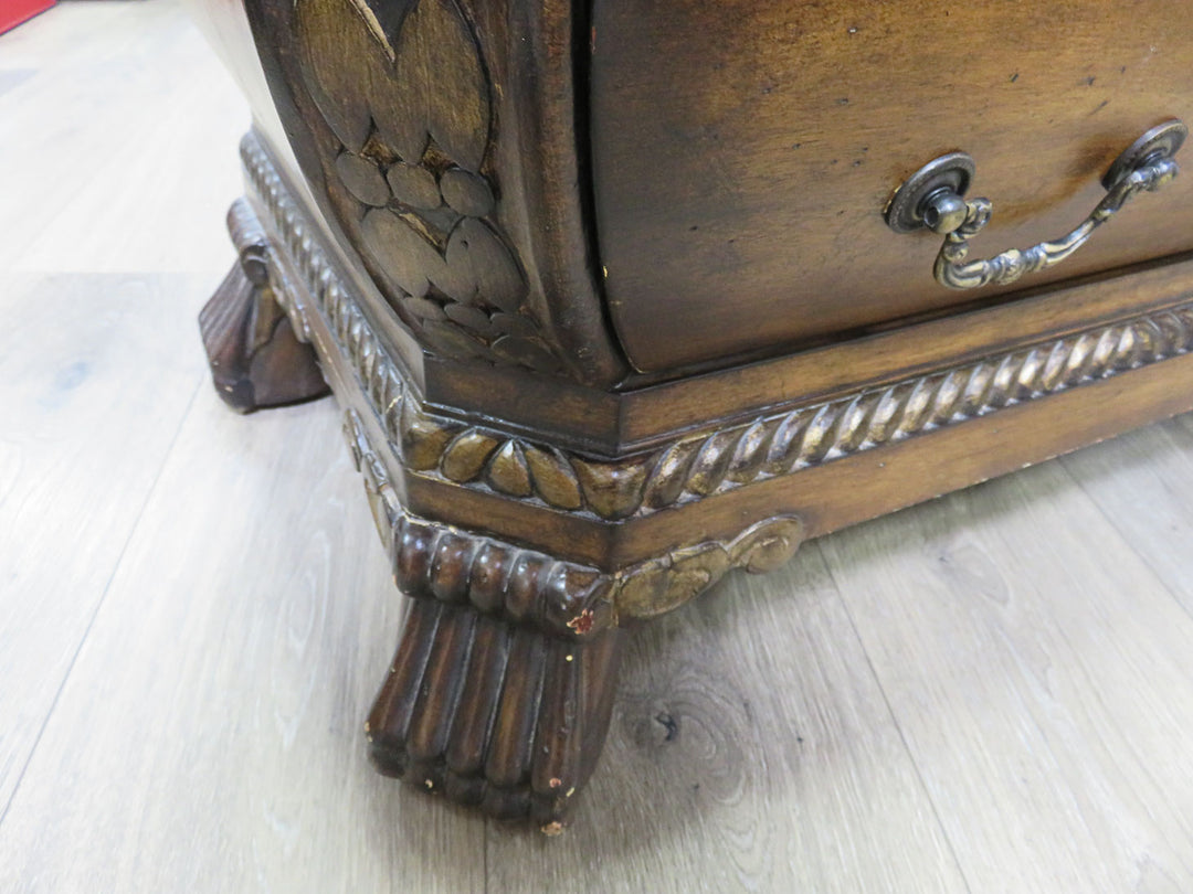 Bombe Style Chest