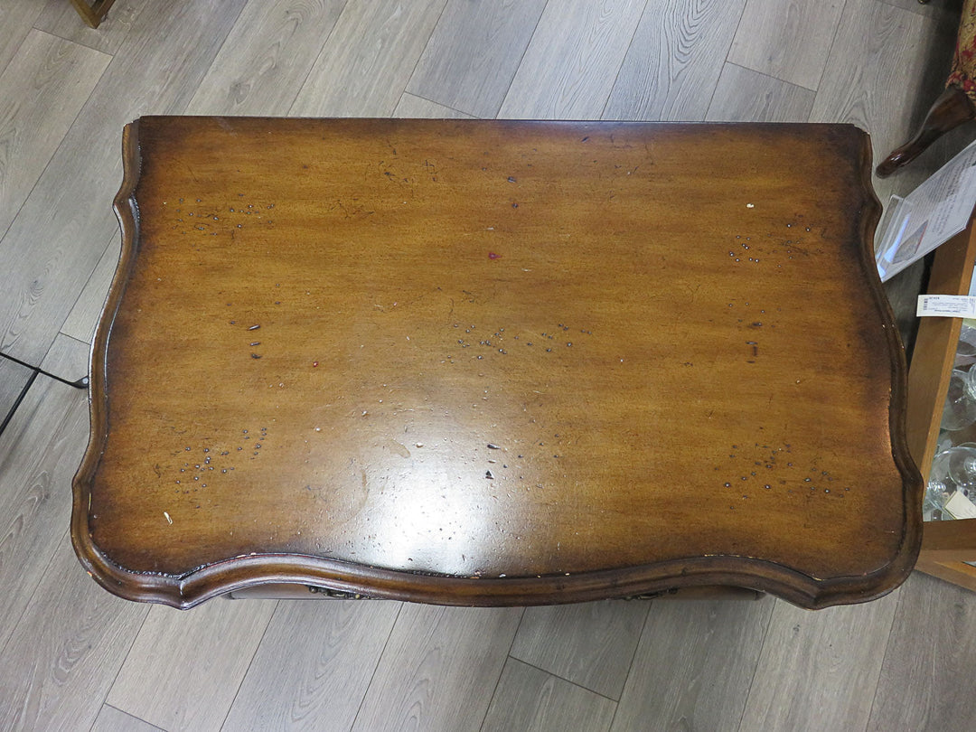 Bombe Style Chest