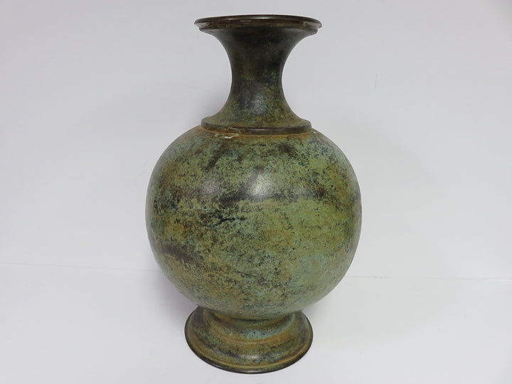 Round Urn Shape Vase