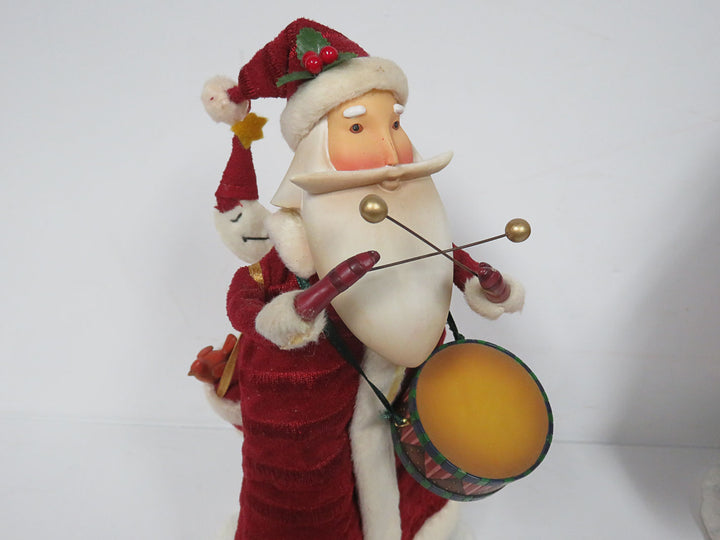 Trio of Musical Santas