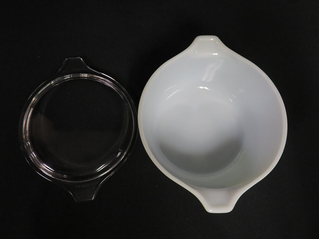 Pyrex Casserole Dish
