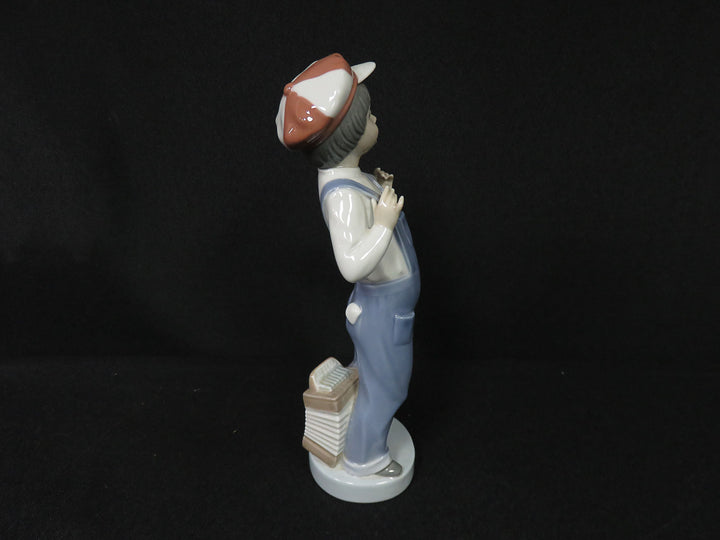 Lladró Boy from Madrid Figurine