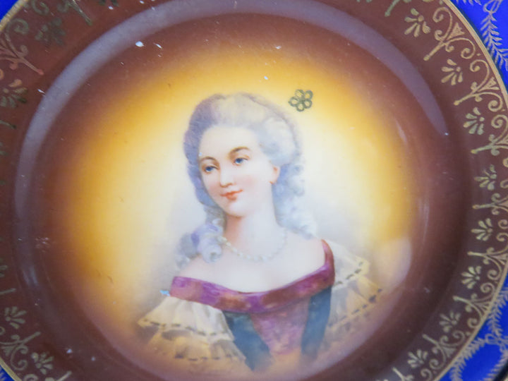 Pair Cabinet Portrait Plates