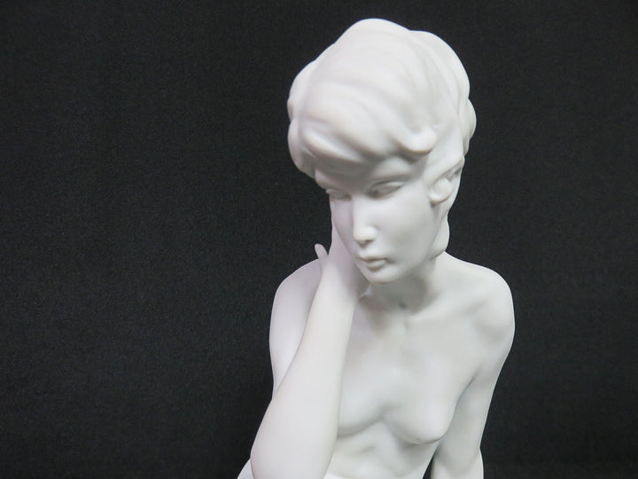 "Meditation" Kaiser Figurine