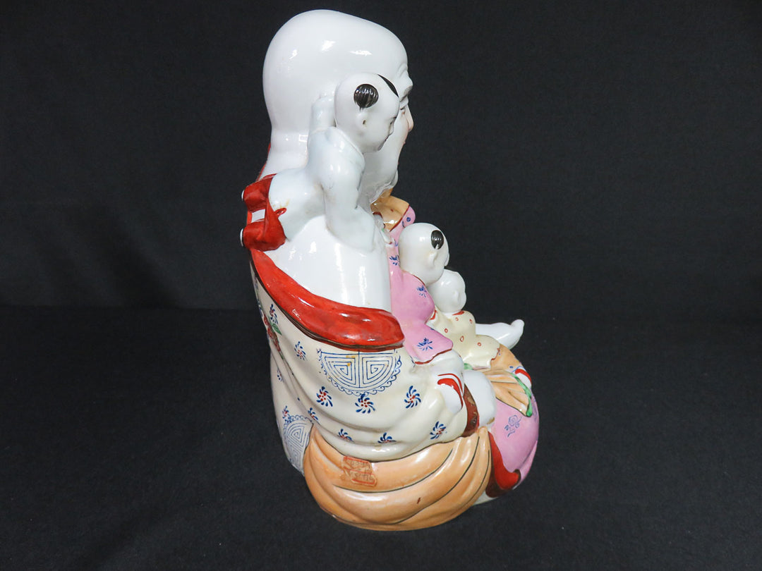 Famille Rose Buddha Figurine