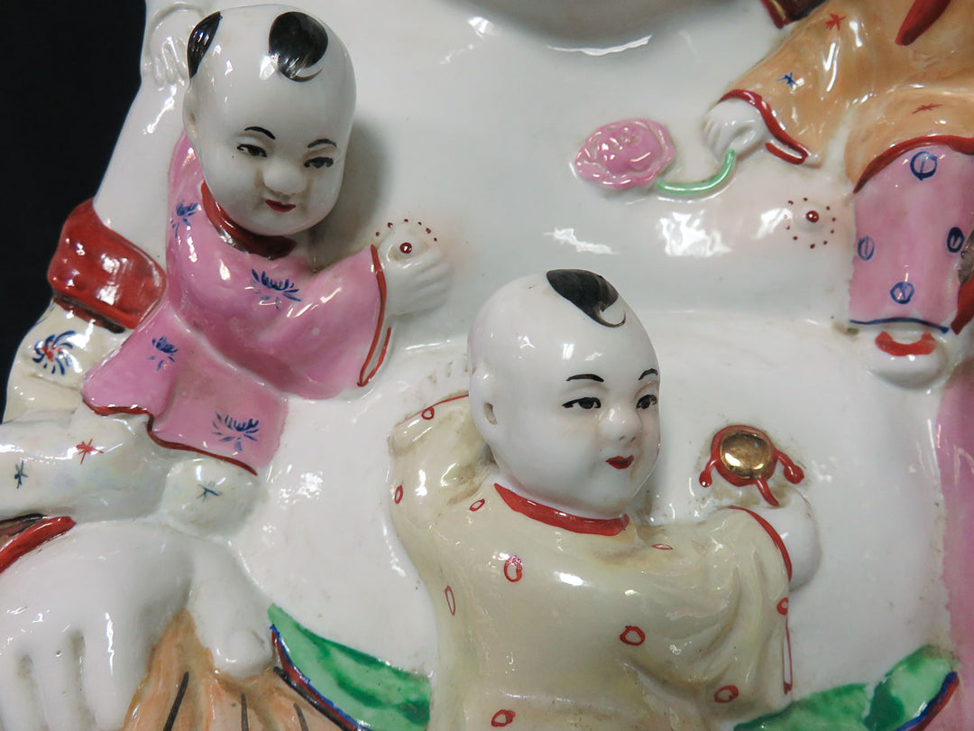 Famille Rose Buddha Figurine
