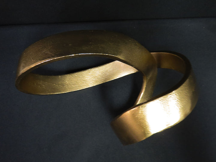 Infinity Ribbon Sculpture