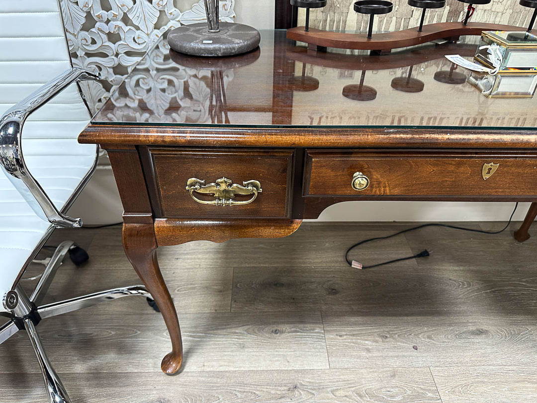 Queen Anne Style Desk