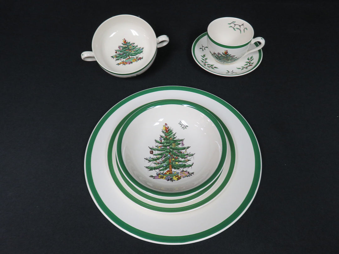 Spode Christmas Tree China Set
