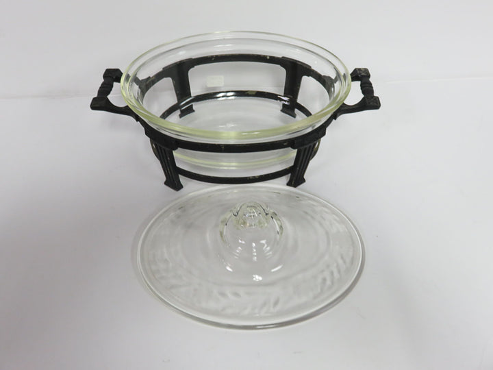 Pyrex Lidded Serving Dish