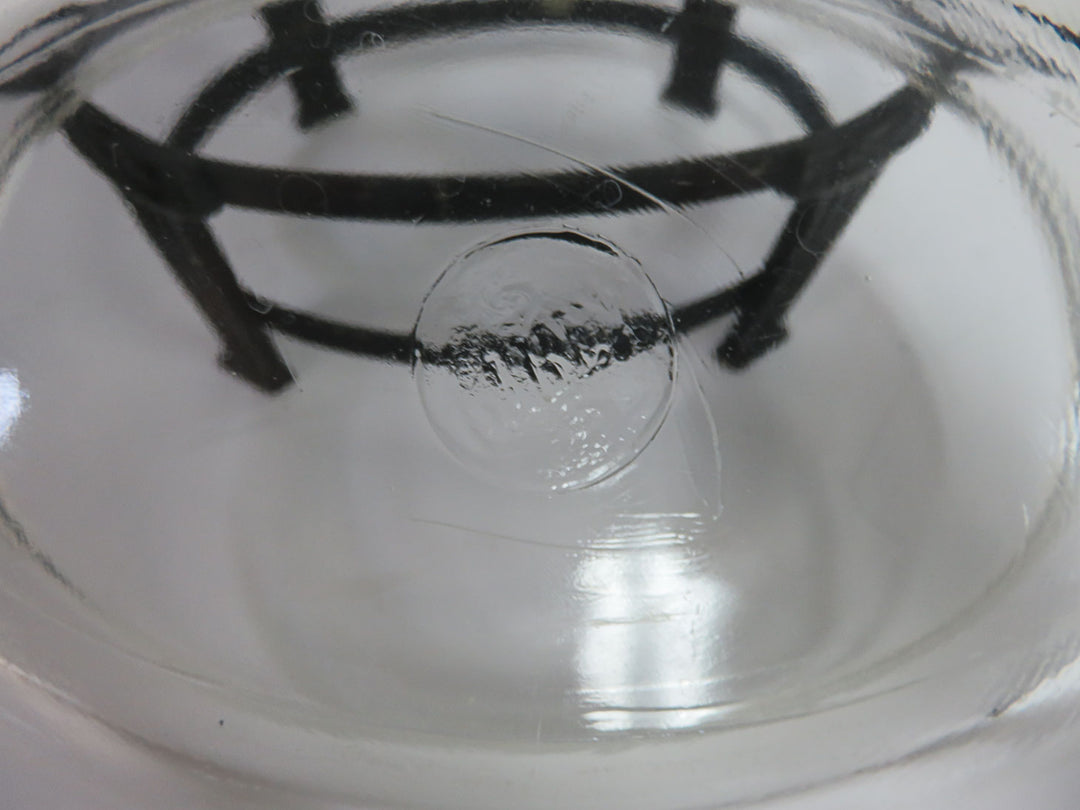 Pyrex Lidded Serving Dish