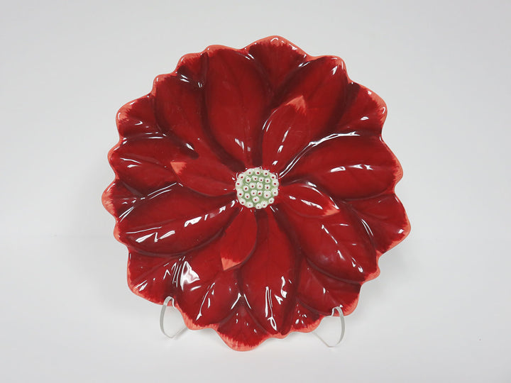 Williams Sonoma Pointsettia Plates