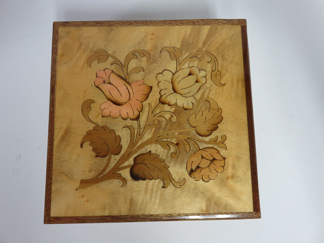 Reuge Marquetry Inlay Music Box