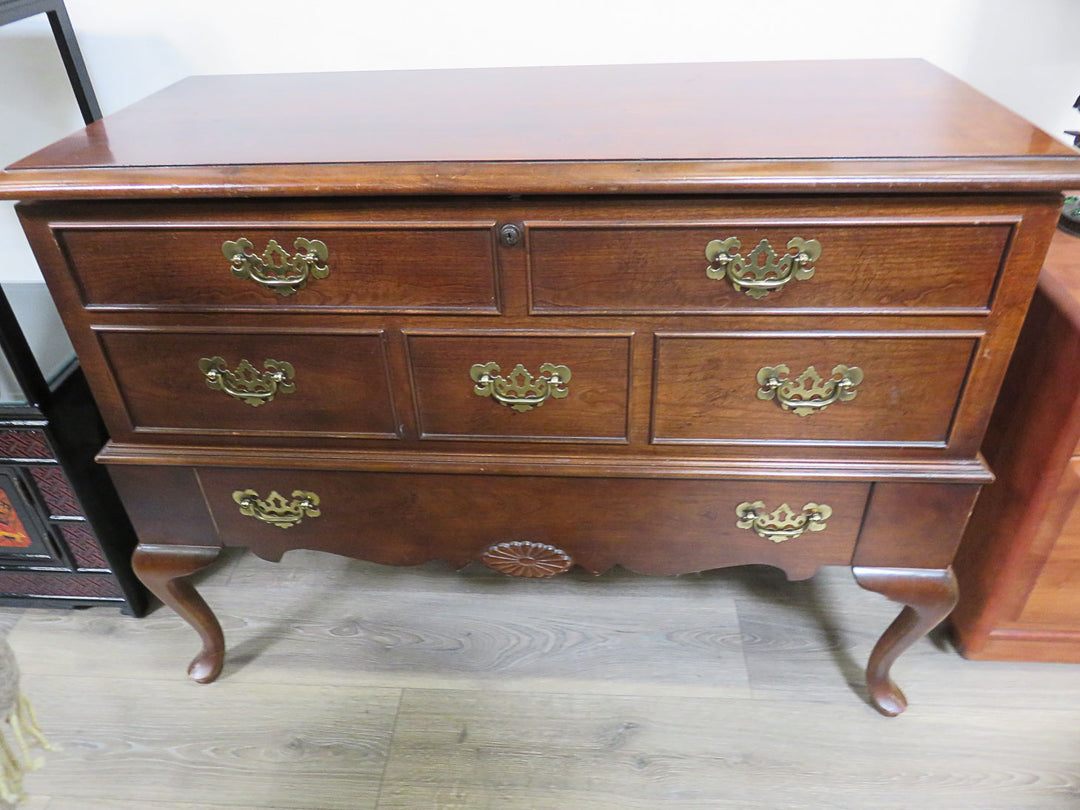 Lane Cedar Hope Chest