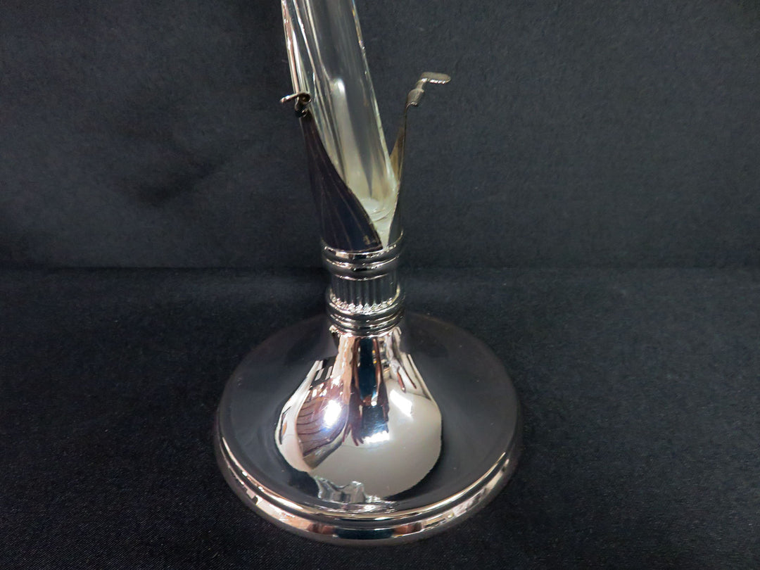 Oneida Amaryllis Vase