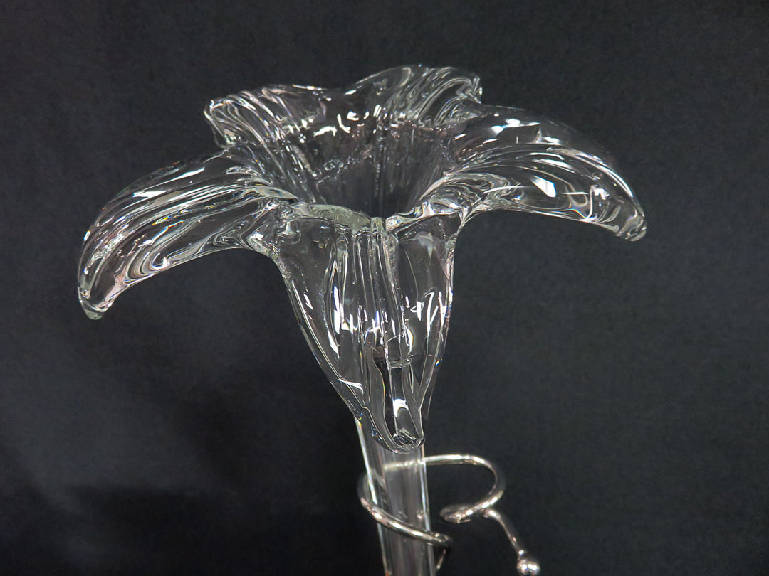 Oneida Amaryllis Vase