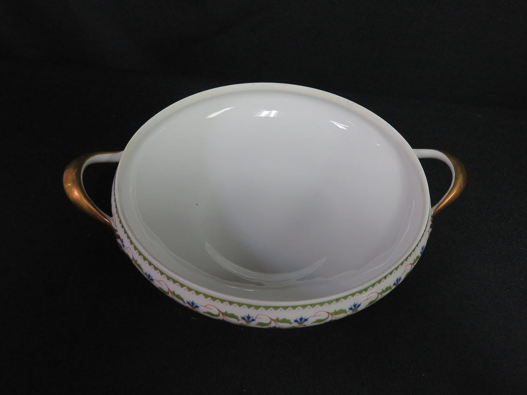 T&V Longchamps Covered Dish