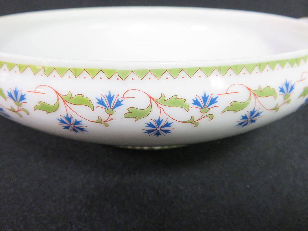 T&V Longchamps Covered Dish