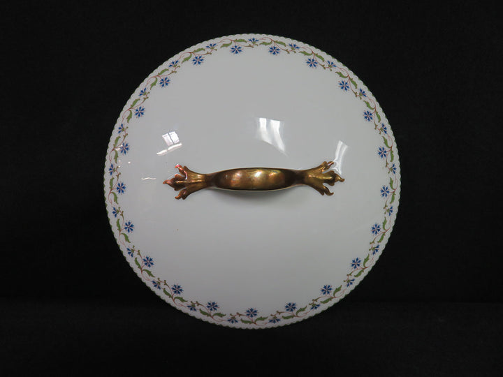T&V Longchamps Covered Dish