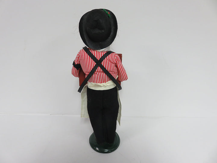 Byers Choice "Chocolatier" Caroler