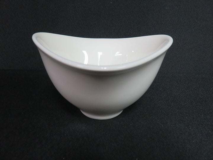 Villeroy & Boch Oval Bowls
