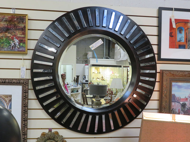 Round Sunburst Beveled Mirror